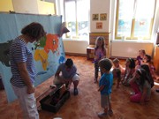 Divadlo Cestujeme kolem světa za pohádkou